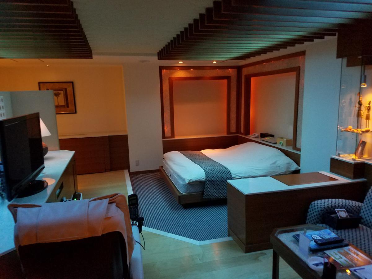 Eight Prince Hotel -Adult Only- Tokorozawa Eksteriør bilde